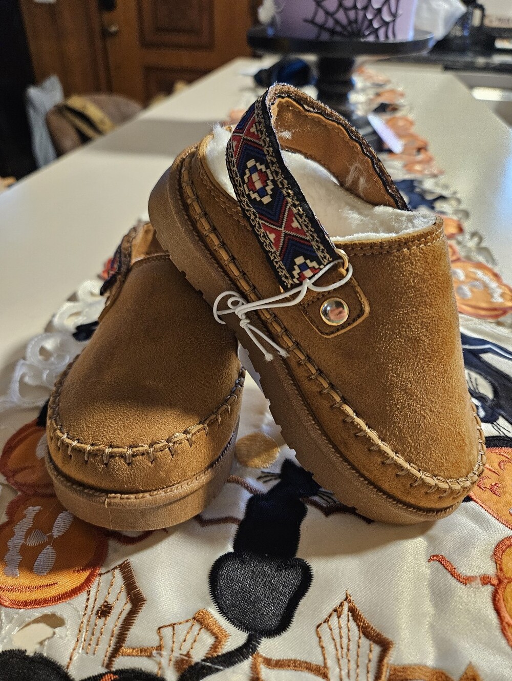 NWT Bumble & Birdie Toddler Suede Slingback Slippers Mocs - Size 9
